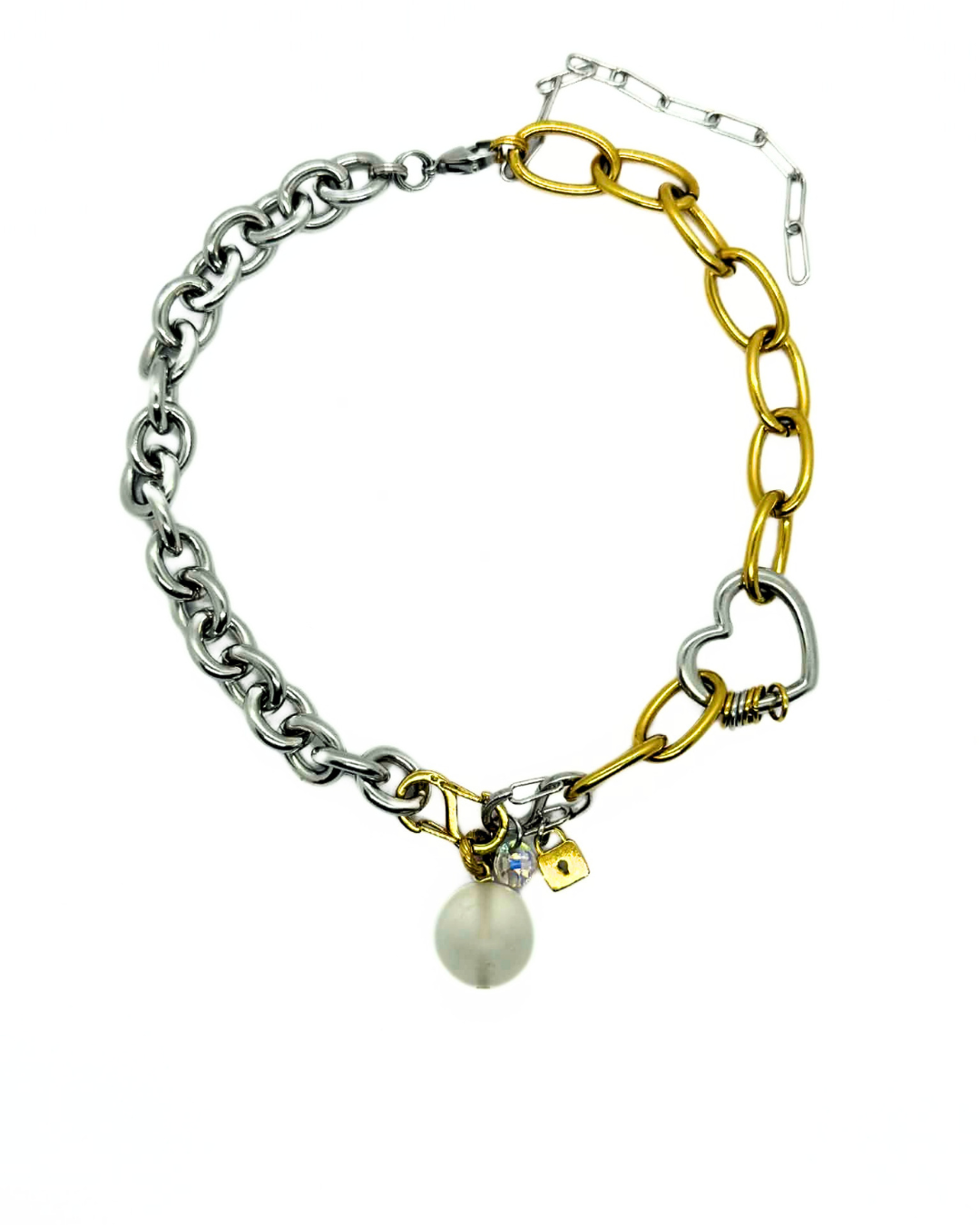 Collier Rebel